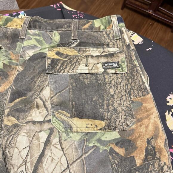 Vintage 90s Wrangler Outdoor Gear Advantage Timber Camo Cargo Pants Size 36x31 - Picture 7 of 9
